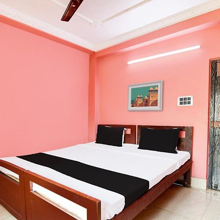 Hotel O Royal Green Guest House Calcutta Extérieur photo